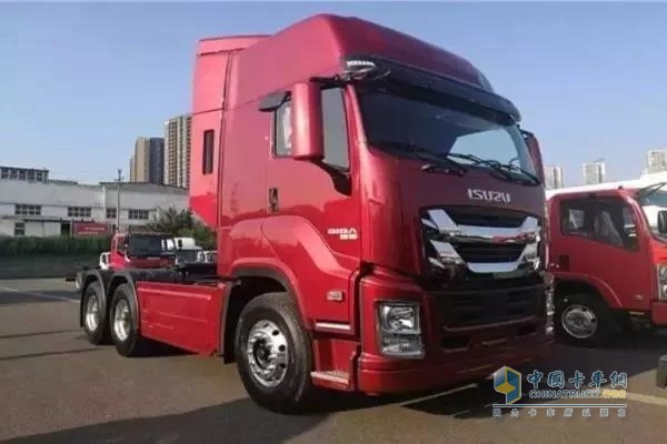 慶鈴牽引車