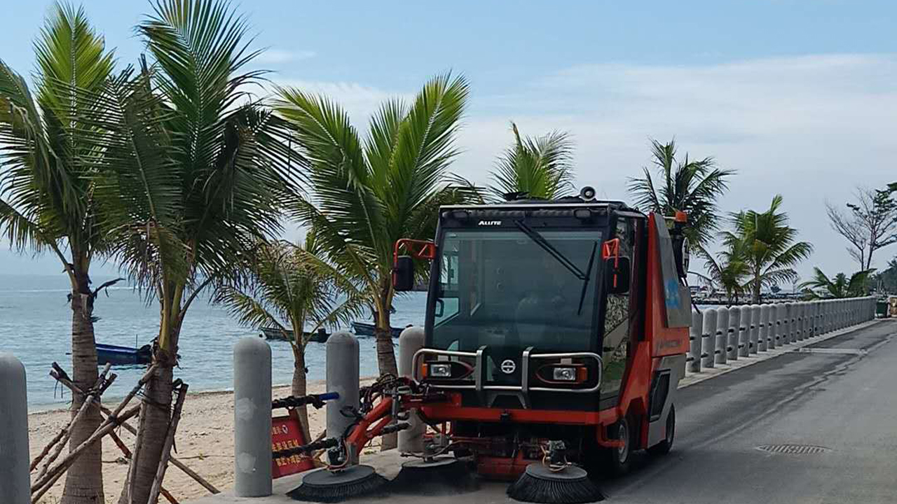 物業(yè)專用小型掃地機(jī)QTH8501無揚(yáng)塵