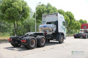聯(lián)合卡車(chē) E370重卡 370馬力 6X4 LNG牽引車(chē)