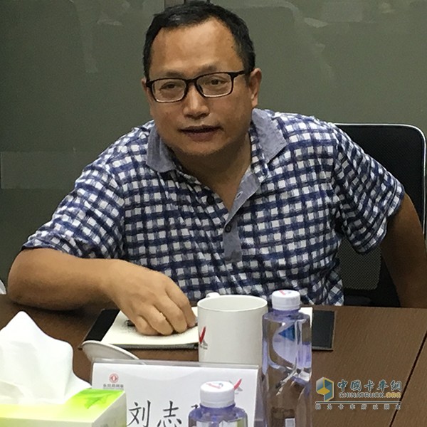 東風(fēng)商用車專用車底盤部部長劉志強(qiáng)