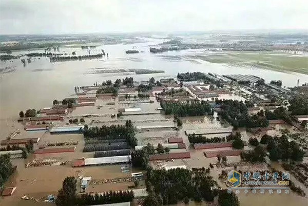 受臺(tái)風(fēng)疊加影響，山東青州、壽光等地遭受嚴(yán)重洪災(zāi)