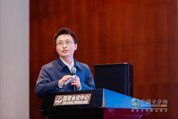 合肥工業(yè)大學(xué)汽車工程技術(shù)研究院副院長賀林