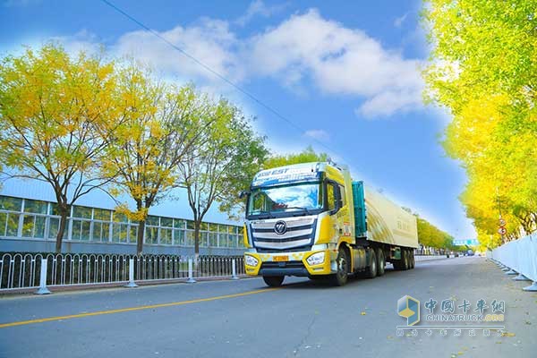 歐曼EST超級(jí)卡車(chē)
