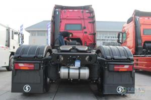 陜汽重卡 德龍X6000 660馬力 6×4 國六牽引車