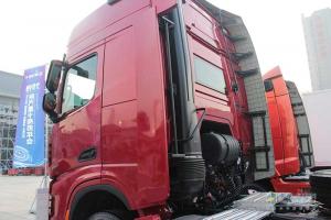 陜汽重卡 德龍X6000 660馬力 6×4 國六牽引車