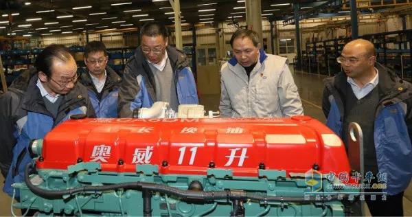 一汽解放事業(yè)部領導評審再制造發(fā)動機
