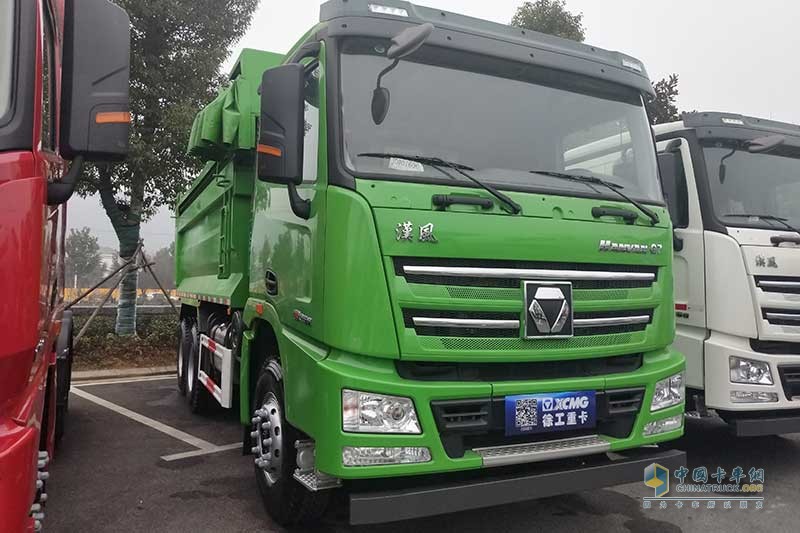 徐工汽車(chē) 漢風(fēng)N7G 8×4 336馬力 自卸車(chē)