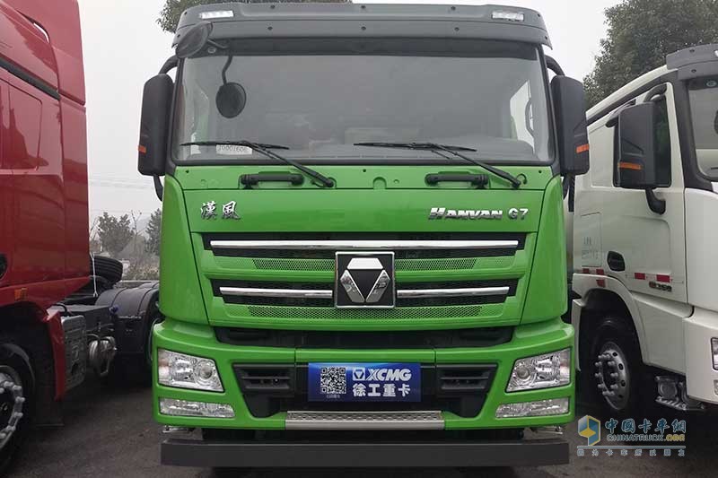 徐工汽車(chē) 漢風(fēng)N7G 8×4 336馬力 自卸車(chē)