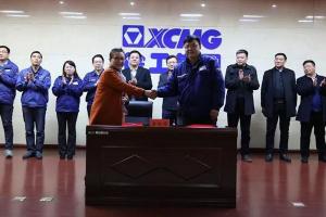 現(xiàn)場(chǎng)斬獲60臺(tái)重卡訂單，徐工智慧物流引領(lǐng)產(chǎn)業(yè)新生態(tài)