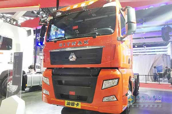 汕德卡智能卡車(chē)