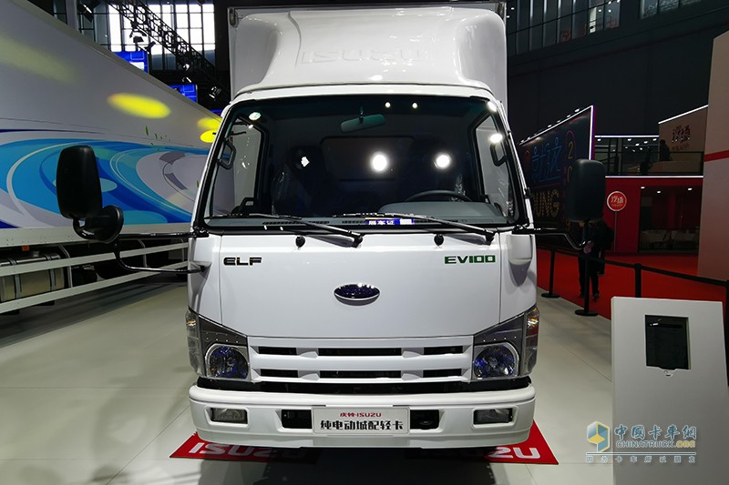慶鈴汽車(chē) EV100 純電動(dòng)廂式運(yùn)輸車(chē)