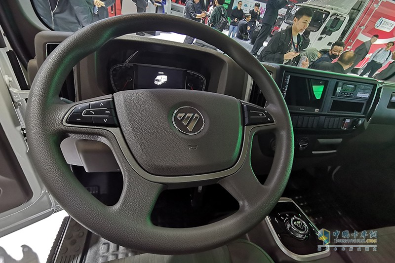 福田歐馬可 智藍(lán) 純電動廂式物流車