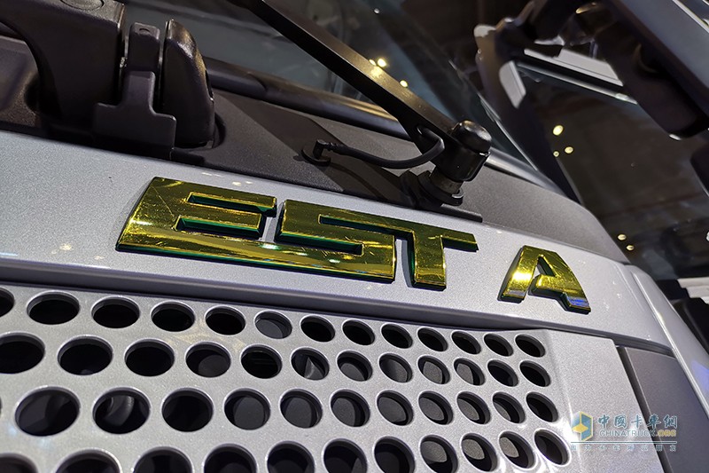 福田戴姆勒 歐曼EST-A 2019款 國(guó)六暢行版 560馬力 6×4 牽引車