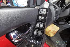 慶鈴汽車 TAGA 4×2 皮卡 運(yùn)動版