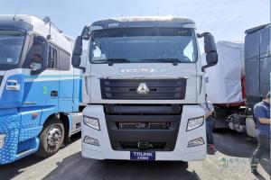 東風(fēng)、重汽、福田同臺(tái)亮相 國內(nèi)首次商用車列隊(duì)跟馳驗(yàn)證完成