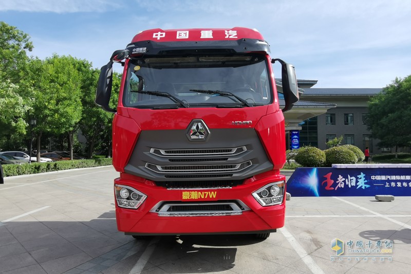 王者歸來 重汽濰柴機(jī)豪瀚產(chǎn)品在全國十五城同步上市