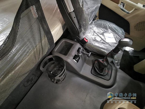 暖壺架，更符合國內(nèi)卡車司機需求