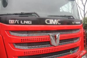 中集聯(lián)合 U＋車型6×4 360馬力LNG牽引車 