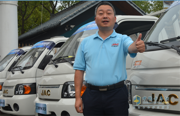 安徽江淮汽車集團(tuán)股份有限公司輕型商用車營銷公司康鈴營銷公司蘇滬大區(qū)轎卡總監(jiān)楊偉才