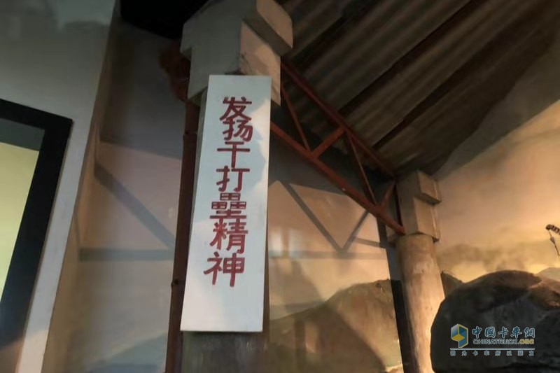 東風(fēng)五十周年，“舊”的傳承，“新”的火花！