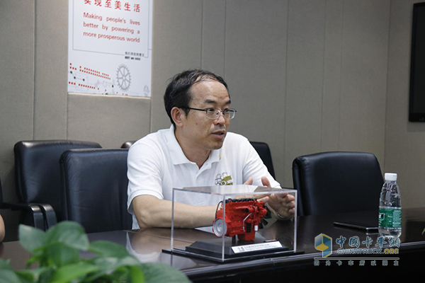東風康明斯總經理徐大千先生