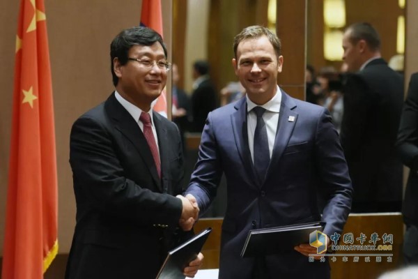 2018年9月，玲瓏輪胎與塞爾維亞簽署投資框架協(xié)議