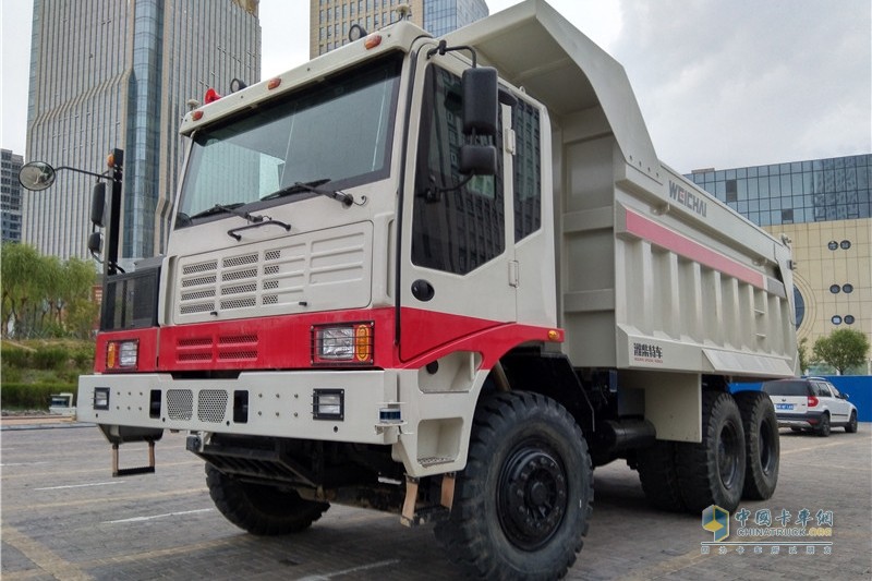 迎接智能時(shí)代 濰柴礦用車智能化創(chuàng)新發(fā)展大會(huì)暨新車品鑒會(huì)召開