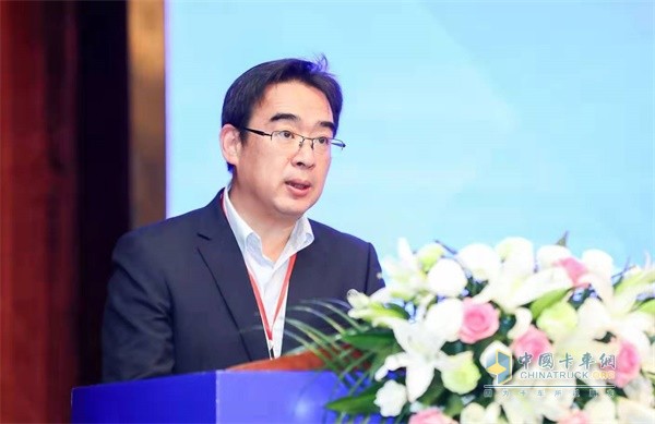 十堰市人民政府副市長(zhǎng)王曉致辭