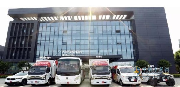東風(fēng)火炬?zhèn)鬟f用車車隊(duì)全力保障第七屆軍運(yùn)會活動(dòng)要求