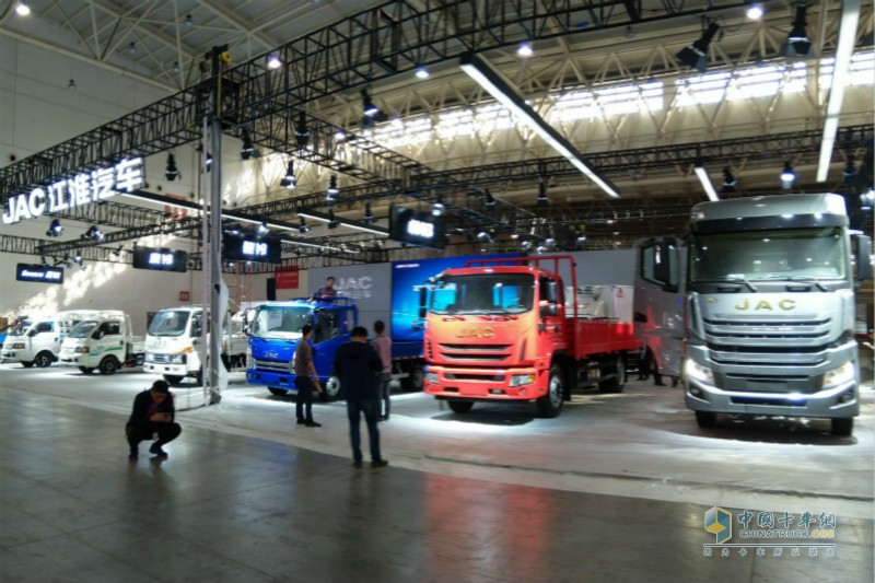搶先看！江淮汽車全系國六新品亮相武漢車展