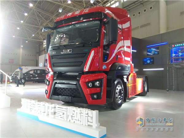 威龍氫燃料牽引車