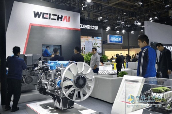 2019世界工業(yè)設(shè)計大會上濰柴WP8、WP9H、WP17等高端動力產(chǎn)品贏得了嘉賓紛紛點贊