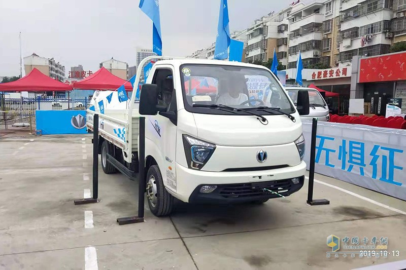 飛碟汽車“我是卡車人國六精英賽”合肥火力開賽！