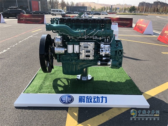 奧威6DL6發(fā)動機