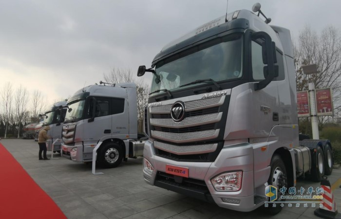 歐曼自動擋危化品運輸車