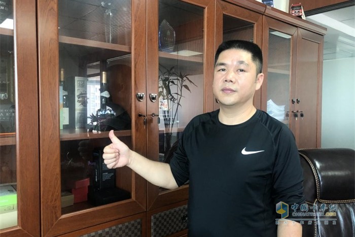 穩(wěn)安物流董事長姚冬生先生為德國曼恩點(diǎn)贊