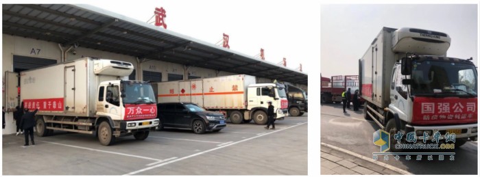 慶鈴售后服務(wù)人員為武漢國(guó)強(qiáng)運(yùn)輸公司的車輛解決故障