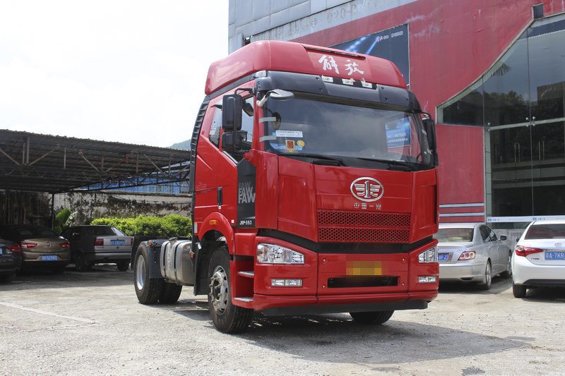 J6P460牽引2020款新車(chē)到店現(xiàn)車(chē)