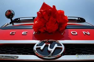 紅巖上新！紅巖杰獅2020牽引車豪輕、豪省、豪舒適