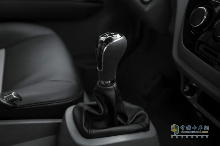 新車(chē)就是要勤換檔位