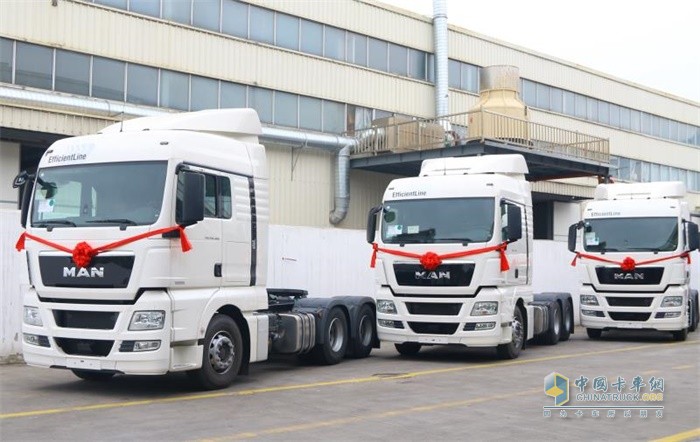 德國(guó)曼恩TGX高效版牽引車