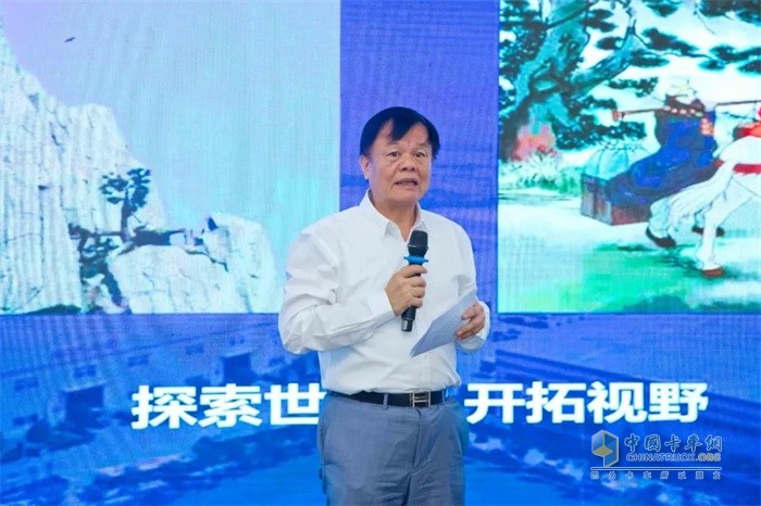 開(kāi)沃汽車(chē)集團(tuán)董事長(zhǎng)黃宏生