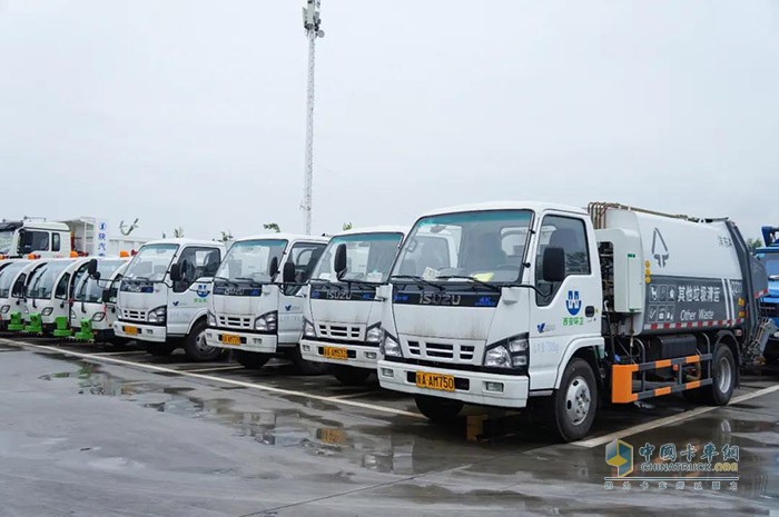 慶鈴五十鈴環(huán)衛(wèi)車(chē)