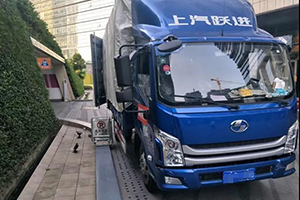 當(dāng)代年輕卡友現(xiàn)狀：選對車從不含糊，開好車舒服掙錢~！