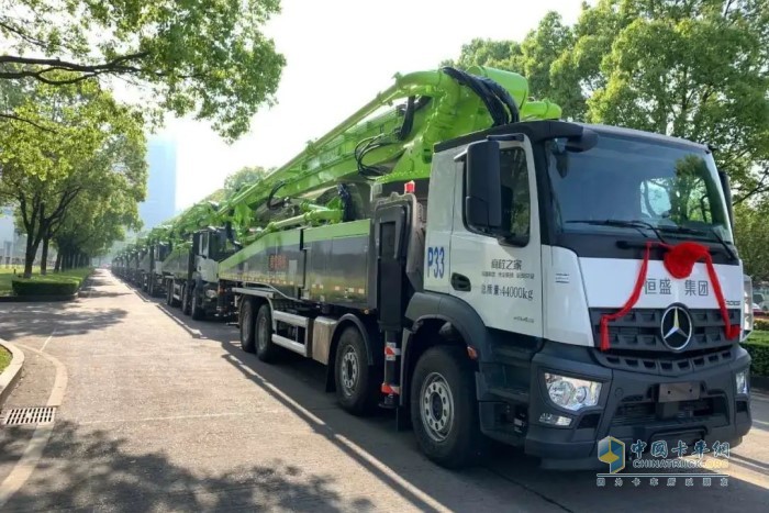 陜西恒盛集團(tuán)再次批量采購十余臺(tái)中聯(lián)重科泵車、攪拌車