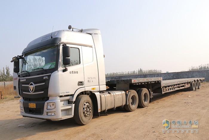 福田戴姆勒歐曼GTL自動(dòng)擋牽引車(chē)