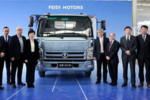 飛碟汽車·五十鈴動力版下線   飛碟汽車開啟與五十鈴（中國）發(fā)動機的戰(zhàn)略合作