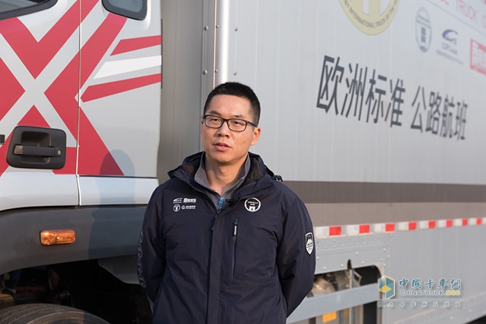 2021中國年度卡車評(píng)委會(huì)專家評(píng)委、天津大學(xué)國家重點(diǎn)然燒實(shí)驗(yàn)室研究員姚安仁博士