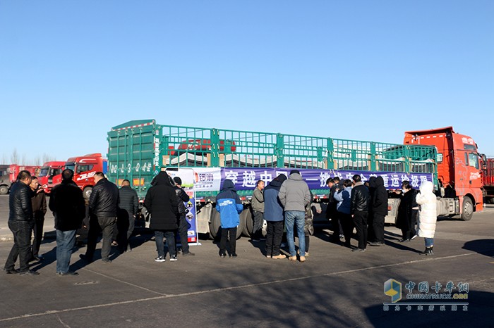 鑼響產品負責人講解新國標掛車