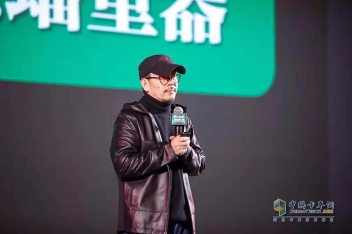 龍?bào)?潤滑油 零部件